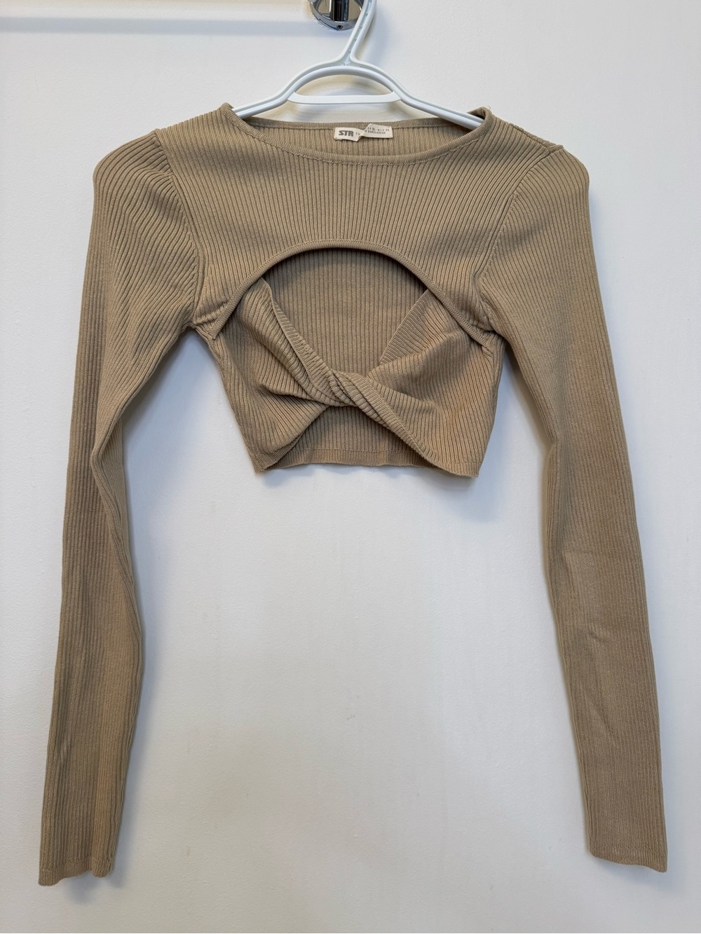 stradivarius Beige Ribbed Twist-Front Long Sleeve Crop Top